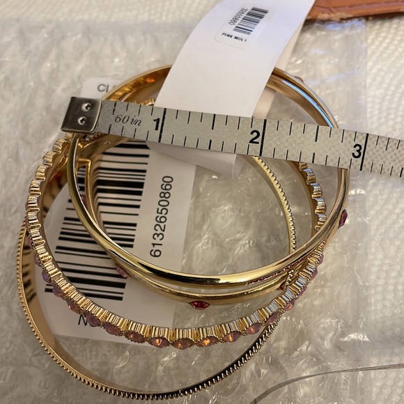 NWT Loft festive color bangle multi pink. - Picture 4 of 4